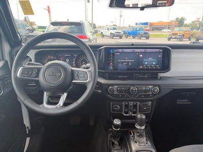 2026 Jeep Wrangler 4-Door Sahara 4x4