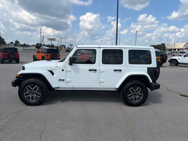 2026 Jeep Wrangler 4-Door Sahara 4x4
