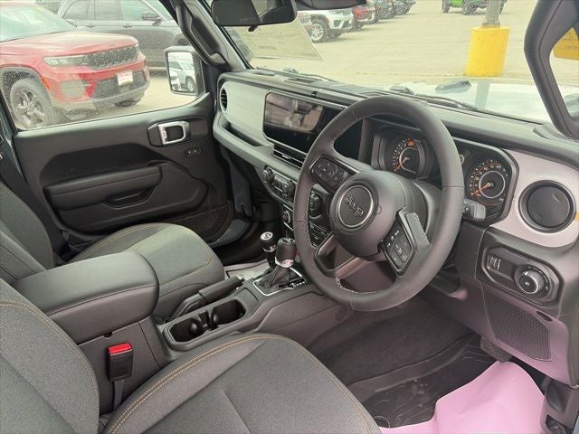 2026 Jeep Wrangler 4-Door Sport RHD 4x4