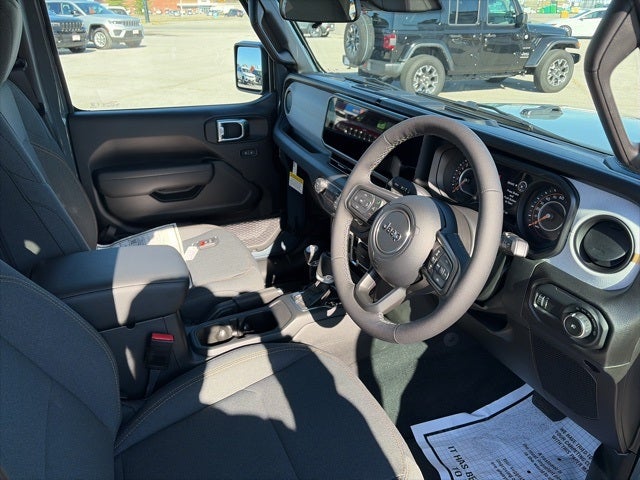 2026 Jeep Wrangler 4-Door Sport RHD 4x4