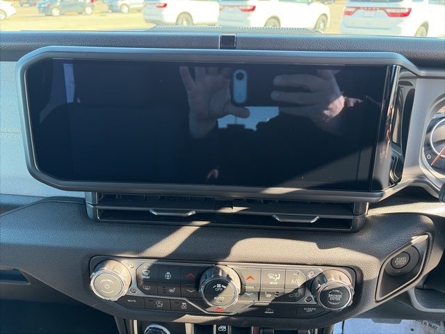 2026 Jeep Wrangler 4-Door Sport RHD 4x4