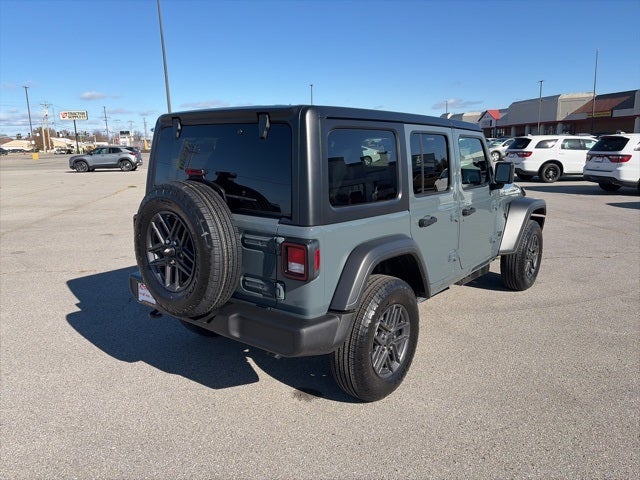 2026 Jeep Wrangler 4-Door Sport RHD 4x4