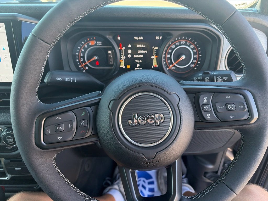 2026 Jeep Wrangler 4-Door Sport RHD 4x4