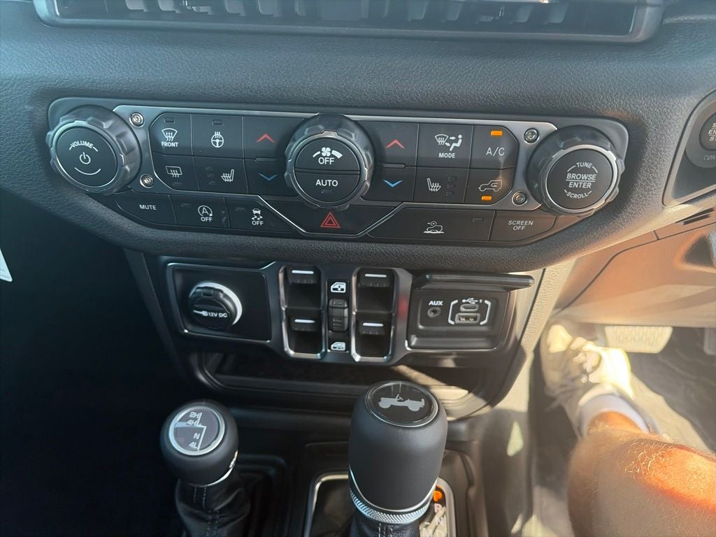 2026 Jeep Wrangler 4-Door Sport RHD 4x4