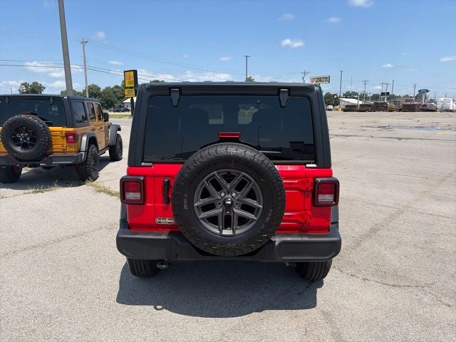 2026 Jeep Wrangler 4-Door Sport RHD 4x4
