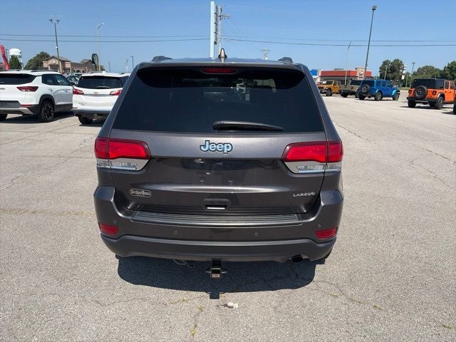 2021 Jeep Grand Cherokee Laredo E 4x2
