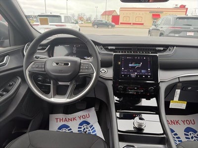 2026 Jeep Grand Cherokee GRAND CHEROKEE LAREDO 4X2