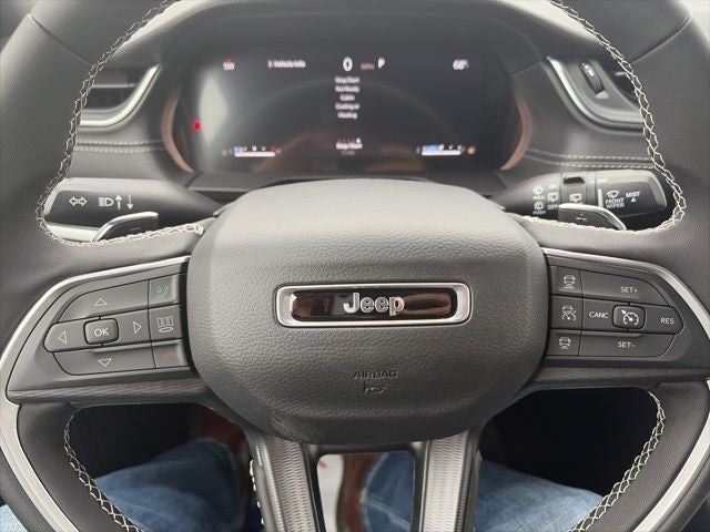 2026 Jeep Grand Cherokee GRAND CHEROKEE LAREDO 4X2