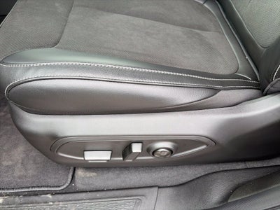 2027 Jeep Grand Cherokee GRAND CHEROKEE LAREDO ALTITUDE 4X2