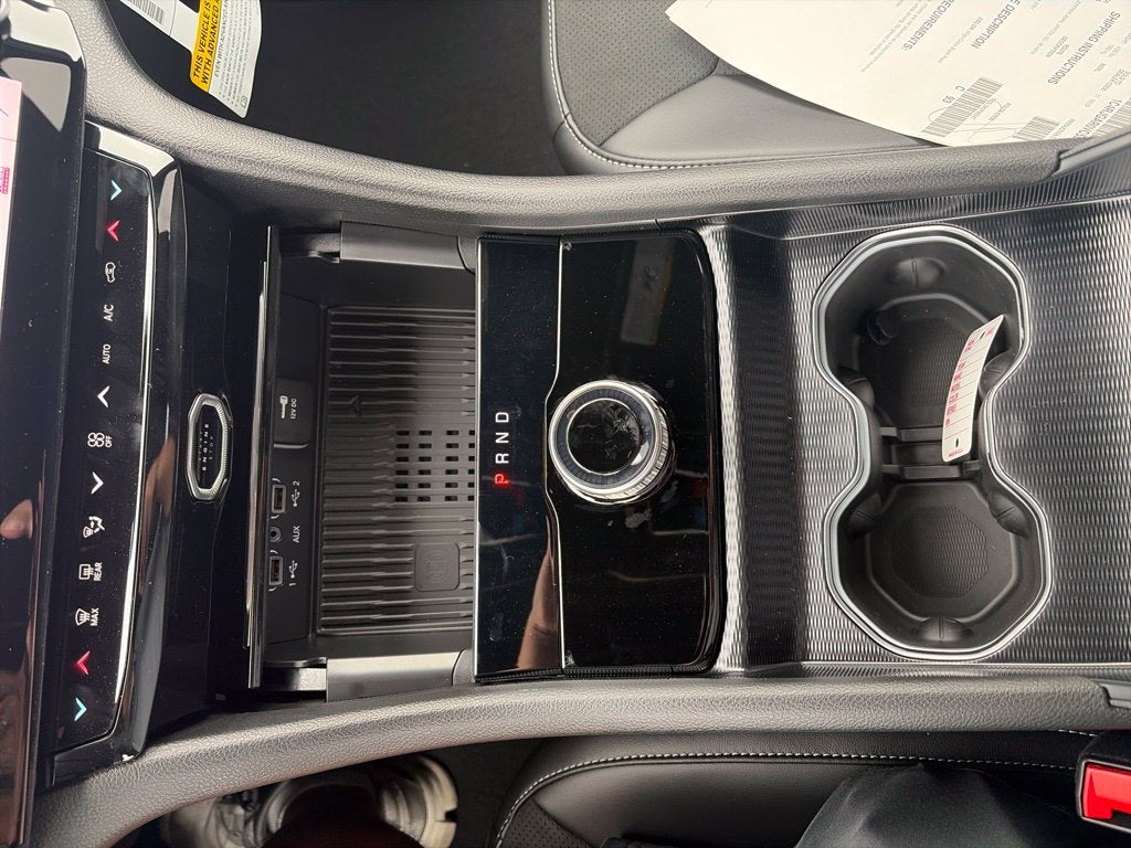 2027 Jeep Grand Cherokee GRAND CHEROKEE LAREDO ALTITUDE 4X2