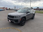 2027 Jeep Grand Cherokee GRAND CHEROKEE LAREDO ALTITUDE 4X2