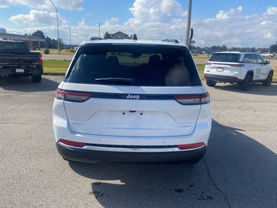 2025 Jeep Grand Cherokee GRAND CHEROKEE LAREDO 4X4