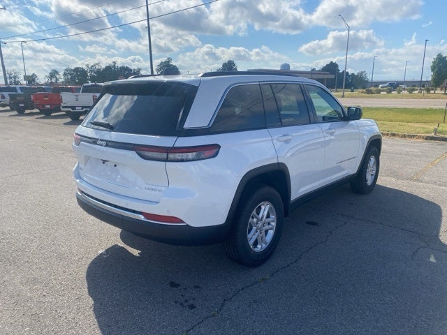 2025 Jeep Grand Cherokee GRAND CHEROKEE LAREDO 4X4