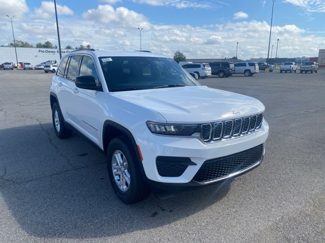 2025 Jeep Grand Cherokee GRAND CHEROKEE LAREDO 4X4