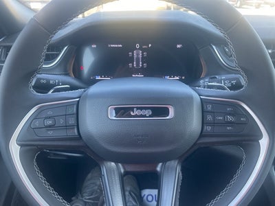 2025 Jeep Grand Cherokee GRAND CHEROKEE LAREDO 4X4