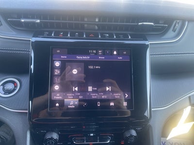 2025 Jeep Grand Cherokee GRAND CHEROKEE LAREDO 4X4