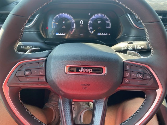 2025 Jeep Grand Cherokee GRAND CHEROKEE ALTITUDE 4X4