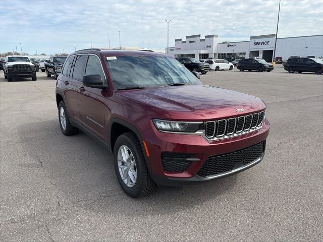 2026 Jeep Grand Cherokee GRAND CHEROKEE LAREDO 4X4