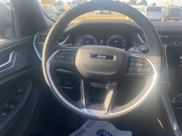 2025 Jeep Grand Cherokee GRAND CHEROKEE LAREDO X 4X4