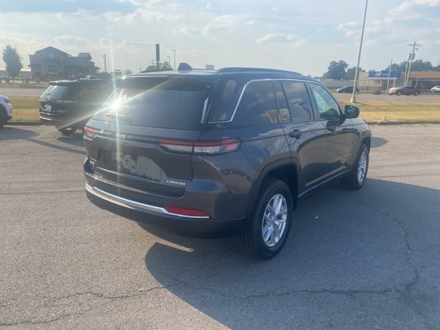 2025 Jeep Grand Cherokee GRAND CHEROKEE LAREDO X 4X4
