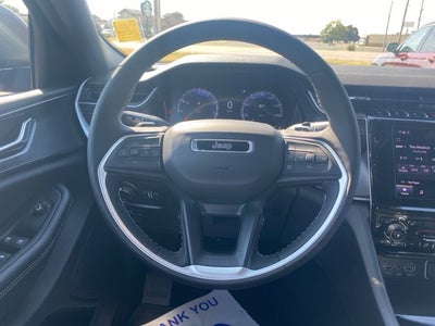 2025 Jeep Grand Cherokee GRAND CHEROKEE LAREDO X 4X4