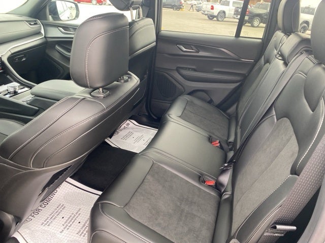 2025 Jeep Grand Cherokee GRAND CHEROKEE ALTITUDE 4X4