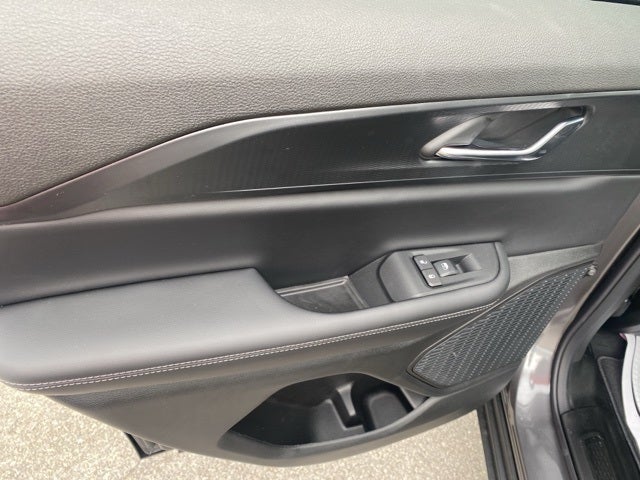 2025 Jeep Grand Cherokee GRAND CHEROKEE ALTITUDE 4X4