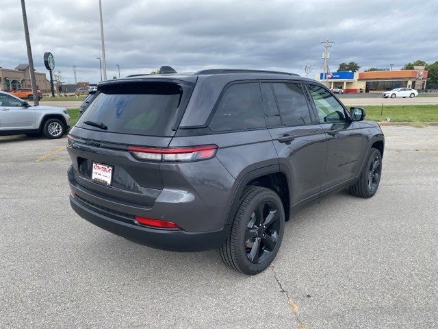 2025 Jeep Grand Cherokee GRAND CHEROKEE ALTITUDE 4X4