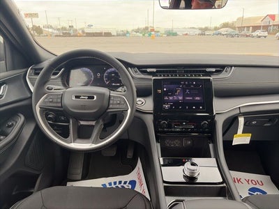 2026 Jeep Grand Cherokee GRAND CHEROKEE LAREDO 4X4