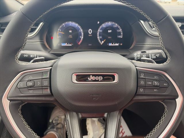 2026 Jeep Grand Cherokee GRAND CHEROKEE LAREDO 4X4