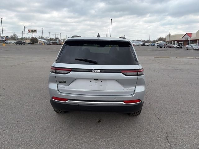 2026 Jeep Grand Cherokee GRAND CHEROKEE LAREDO 4X4