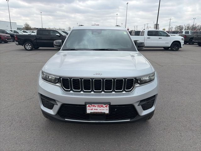 2026 Jeep Grand Cherokee GRAND CHEROKEE LAREDO 4X4