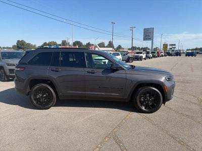 2026 Jeep Grand Cherokee GRAND CHEROKEE LAREDO ALTITUDE 4X4