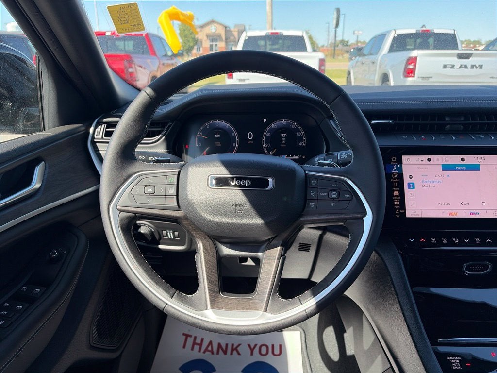 2027 Jeep Grand Cherokee GRAND CHEROKEE LAREDO ALTITUDE 4X4