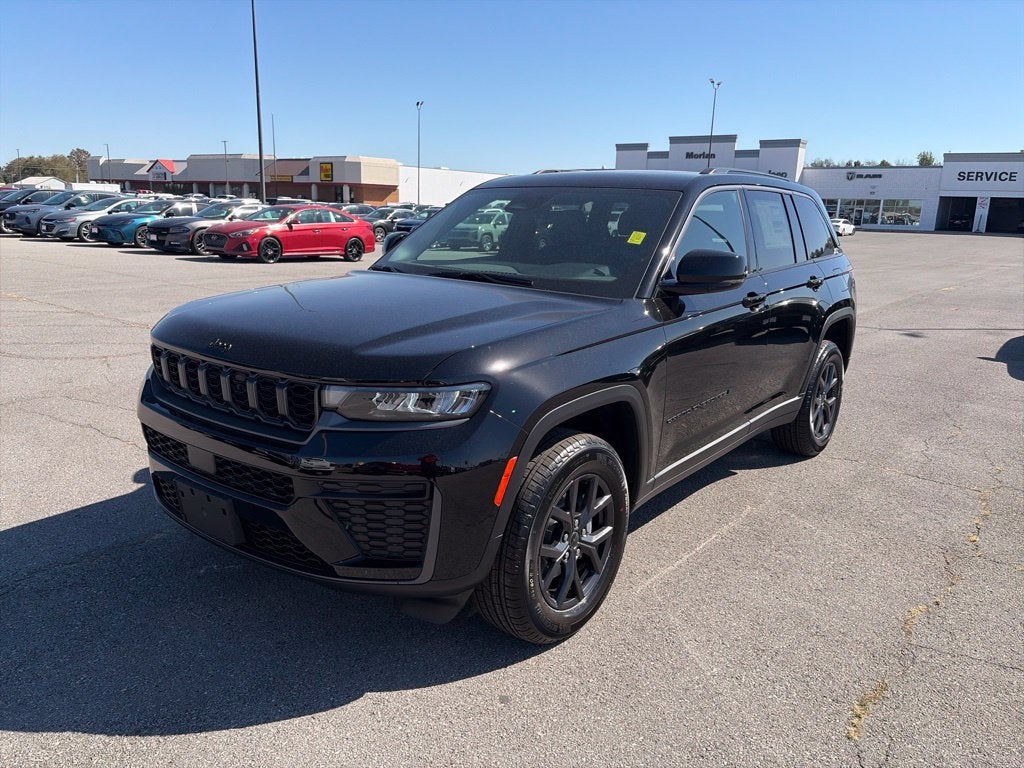 2027 Jeep Grand Cherokee GRAND CHEROKEE LAREDO ALTITUDE 4X4