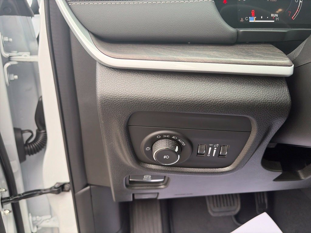 2027 Jeep Grand Cherokee GRAND CHEROKEE LIMITED 4X4