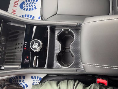 2027 Jeep Grand Cherokee GRAND CHEROKEE LIMITED 4X4