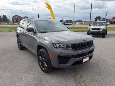 2027 Jeep Grand Cherokee GRAND CHEROKEE LIMITED RESERVE 4X4