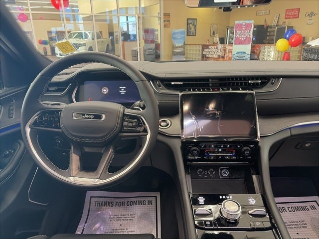 2025 Jeep Grand Cherokee GRAND CHEROKEE OVERLAND 4X4