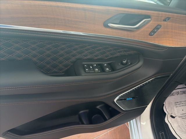 2026 Jeep Grand Cherokee GRAND CHEROKEE SUMMIT 4X4
