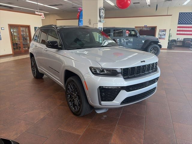 2026 Jeep Grand Cherokee GRAND CHEROKEE SUMMIT 4X4