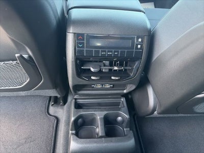 2026 Jeep Grand Cherokee GRAND CHEROKEE L LAREDO 4X2