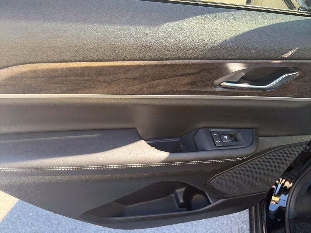 2027 Jeep Grand Cherokee GRAND CHEROKEE L LAREDO ALTITUDE 4X2