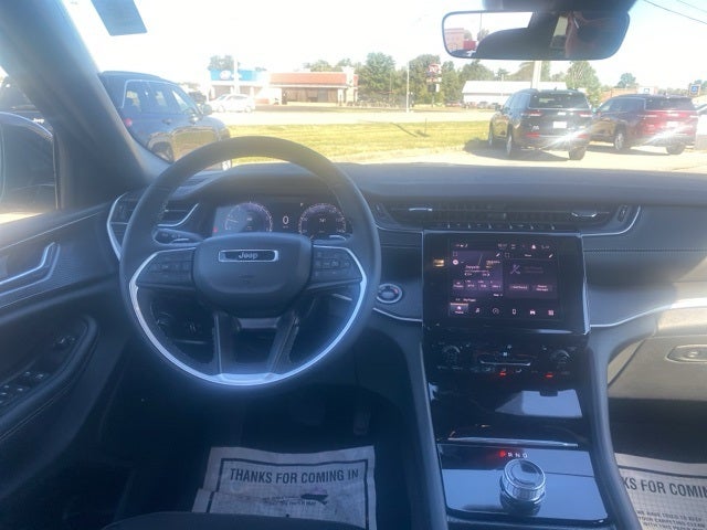 2025 Jeep Grand Cherokee GRAND CHEROKEE L ALTITUDE X 4X4