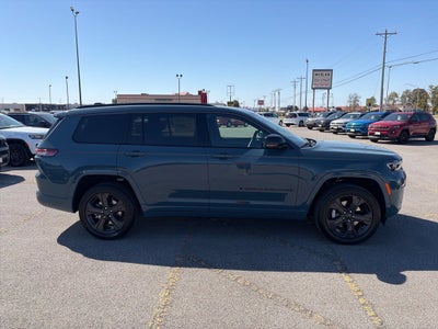 2027 Jeep Grand Cherokee GRAND CHEROKEE L LIMITED RESERVE 4X4