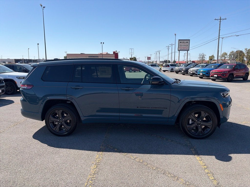 2027 Jeep Grand Cherokee GRAND CHEROKEE L LIMITED RESERVE 4X4