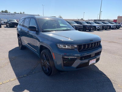 2027 Jeep Grand Cherokee GRAND CHEROKEE L LIMITED RESERVE 4X4