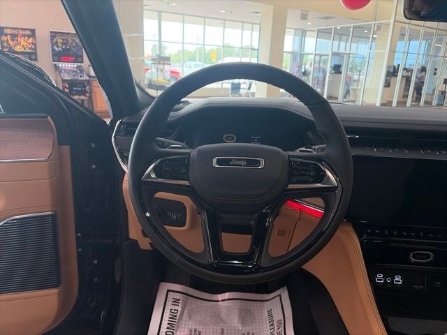 2026 Jeep Grand Cherokee GRAND CHEROKEE L SUMMIT 4X4