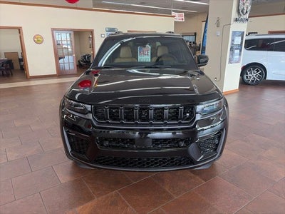 2026 Jeep Grand Cherokee GRAND CHEROKEE L SUMMIT 4X4