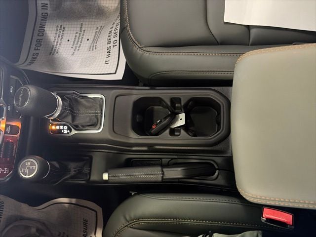 2026 Jeep Gladiator GLADIATOR MOJAVE X 4X4
